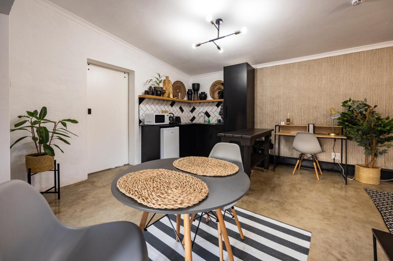 Fever Tree Guesthouse Hillcrest Esterno foto